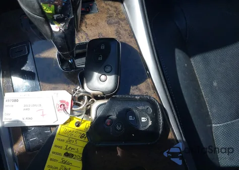 2013 Lexus Is 250 z USA, uszkodzony, nr VIN JTHCF5C23D5062764